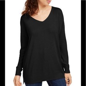 Hippie Rose Juniors' V-Neck Tunic Sweater